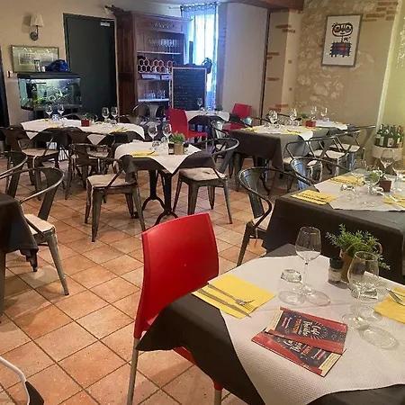 Chez Tonton Bed & Breakfast *