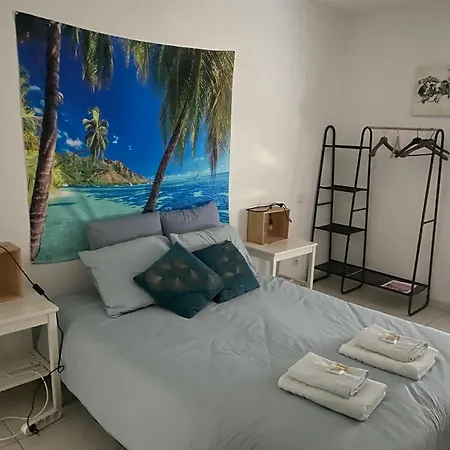 Chez Tonton Bed & Breakfast *