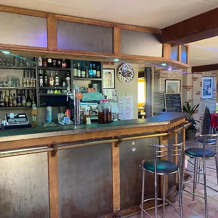 Bed & Breakfast Chez Tonton 3*