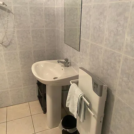 Alojamento de Acomodação e Pequeno-almoço Chez Tonton 3*